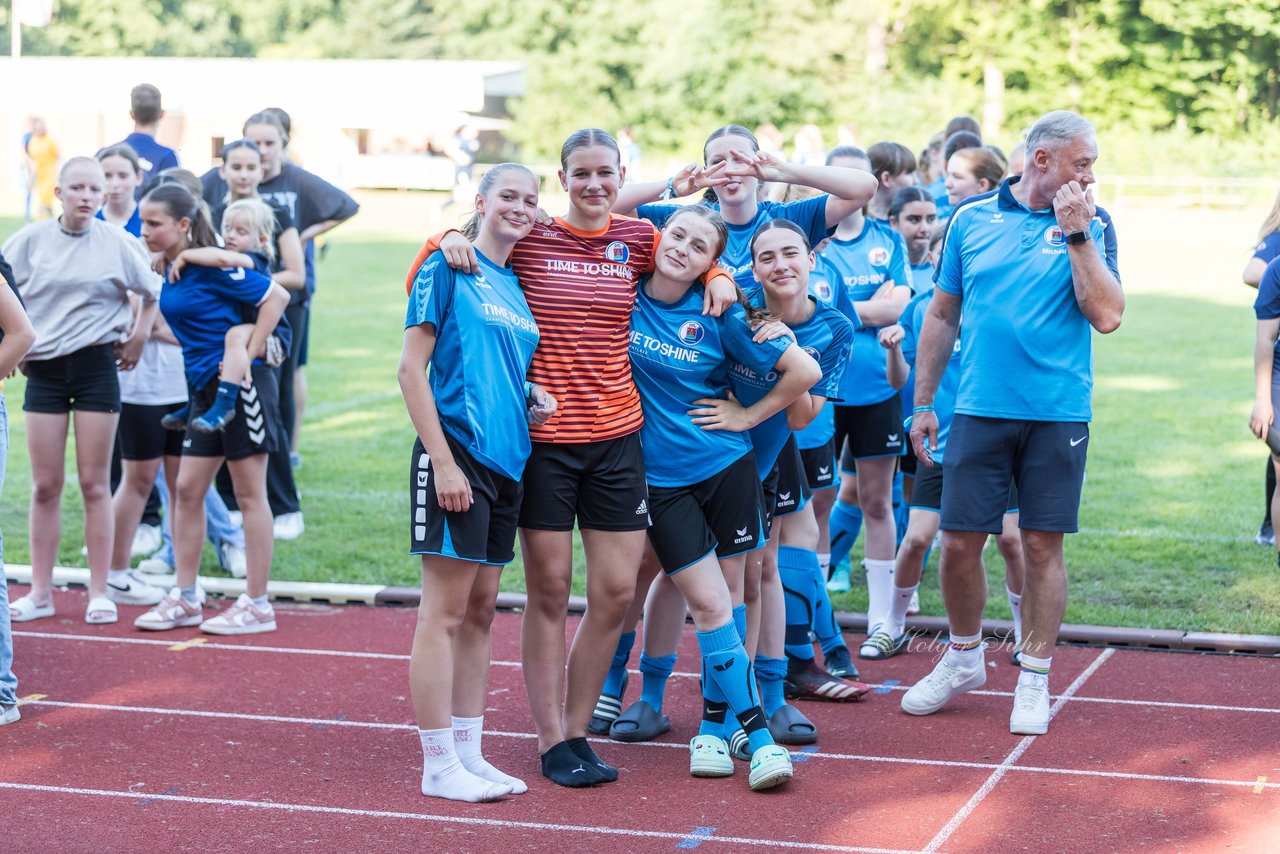 Bild 58 - Loewinnen Cup
